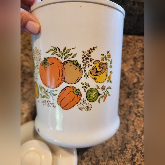 Kromex Vegetable Canister - Picture 6 of 8